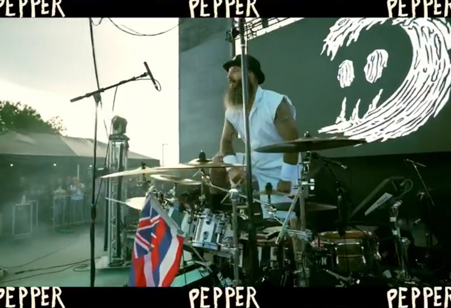 pepper-on-stage-art